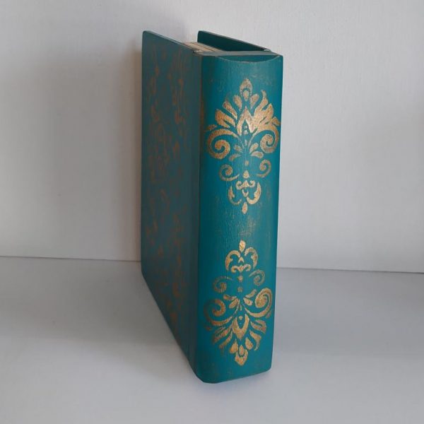 Titkok őre- könyv formájú doboz (azur kék) - Kerékgyártó Emese